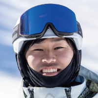 半田 翼